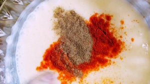 Ленивые пирожки на кефире с колбасой и яйцами