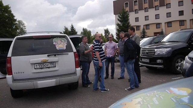 Грандиозная тусовка "Автомира" у Park Inn смотреть онлайн