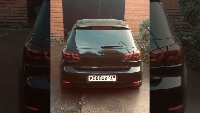 Динамические поворотники VW Golf 6 LED фонари R20