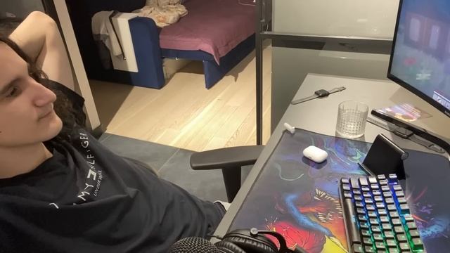 КУПИЛ КОМПЬЮТЕР У ЭДИСОНА!
