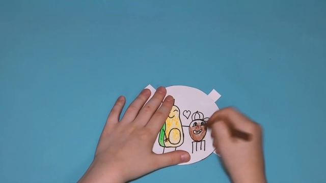 Детские поделки своими руками простые поделки из бумаги и пластиковой крышки в сад и в школу
