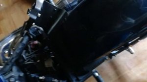 Замена топливного фильтра Yamaha Dragstar 1100