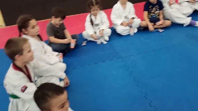 День рождения в спорт зале смотреть онлайн