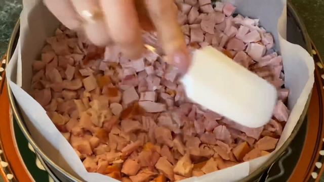 Оригинальный салат на праздничный стол «Курочка под кайфом»!#вкусныйсалат #салатскурицей