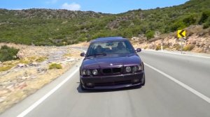 INCREDIBLE Bmw M5 E34 - Timeless Classic