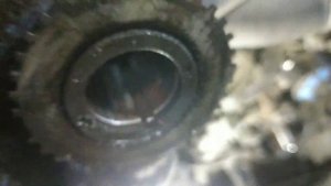 Mitsubishi Pojero 3.0 замена грм, прокладок клапанных крышек.