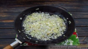 Рассольник с рыбными консервами и перловкой