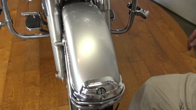 Harley Davidson Road King смотреть онлайн