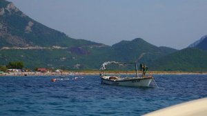 Черногория Катер Петровац фото