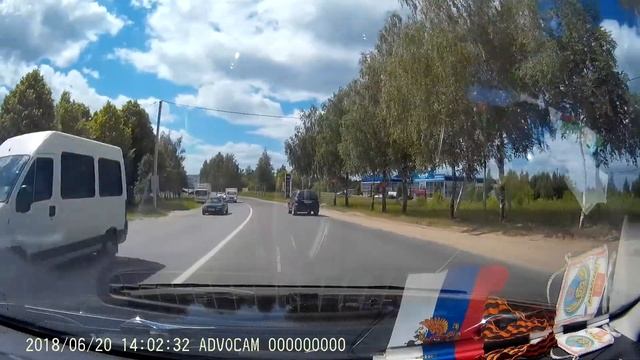 Поездка по ул. Смоленска на регистратор.Перекресток ул. Николаева.