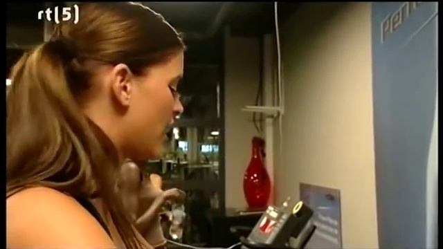 Holland's Next Top Model S01 E03 Part 1 смотреть онлайн