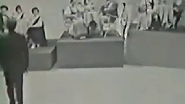 Salvatore Adamo - Vous permettez monsieur [1964] смотреть онлайн