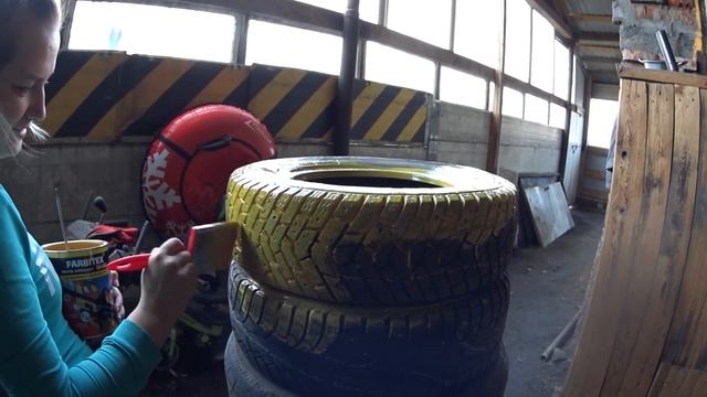 Миньоны из покрышек/что можно делать из колес смотреть онлайн