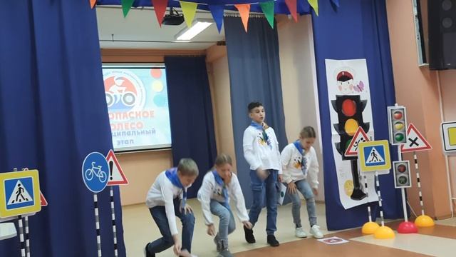 Агитбригада "В добрый путь!" 2022 г. смотреть онлайн