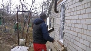 Дешёвый и доступный дымоход на даче.