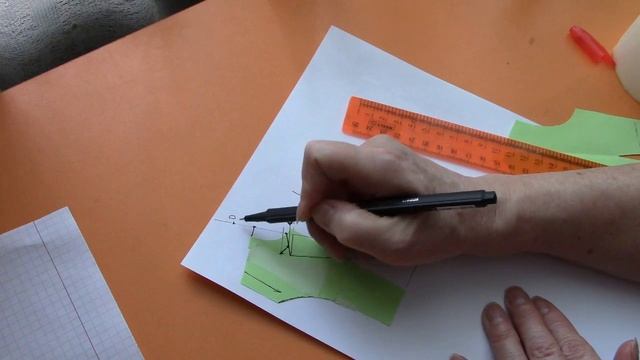 Моделируем платье..mp4 смотреть онлайн