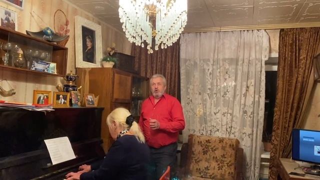 Белые крылья. Андрей Матюшенков, Лариса Надольская, piano - Елена Леменкова смотреть онлайн