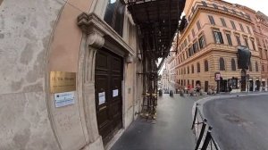 City walking on Via Nazionale going to piazza Venezia Roma Italia