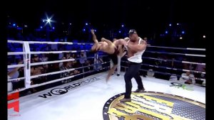 Гигант Навалял Трюкачу ММА. Морган Асте VS Эмильен де Фалько