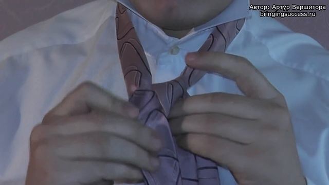 Как завязать галстук – Узел Полувиндзор