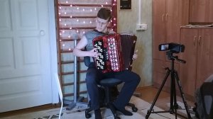 Жуки-Батарейка на Баяне