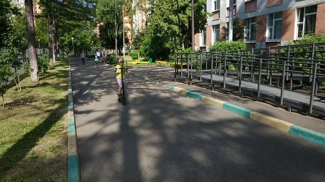Тест драйв электро самоката Novoku 350B Carbon