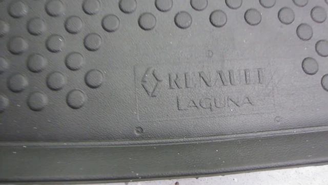 Коврик в багажник Renault Laguna II хэтчбек 2001-2007. Цвет чёрный смотреть онлайн