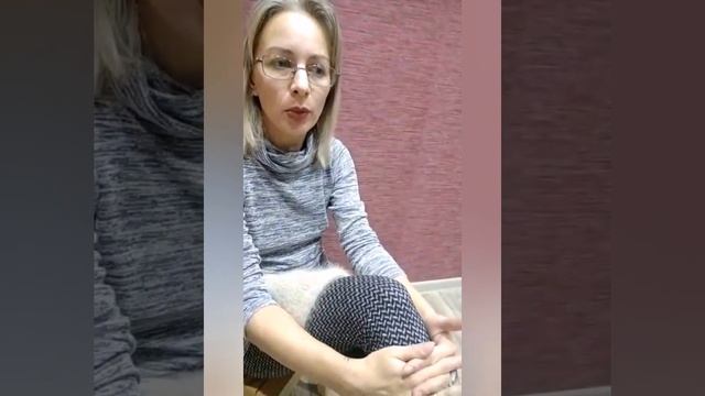 Наколенники из собачьей шерсти смотреть онлайн