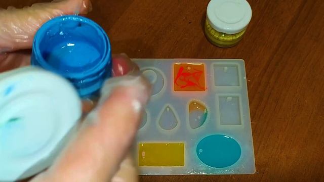 Кулоны из смолы / украшения своими руками смотреть онлайн