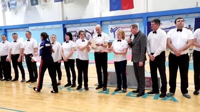 технический экзамен цветные перчатки