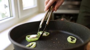 Жареные креветки с чесноком | 蒜蓉煎虾