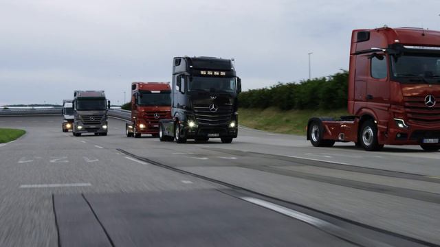 2021 – a year of anniversaries at Daimler Trucks and Buses