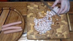 Солянка в горшочке, томленная в духовке. Сборная, ароматная солянка.