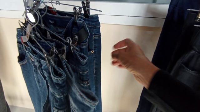 Геническ идём за покупками на рынок смотреть онлайн