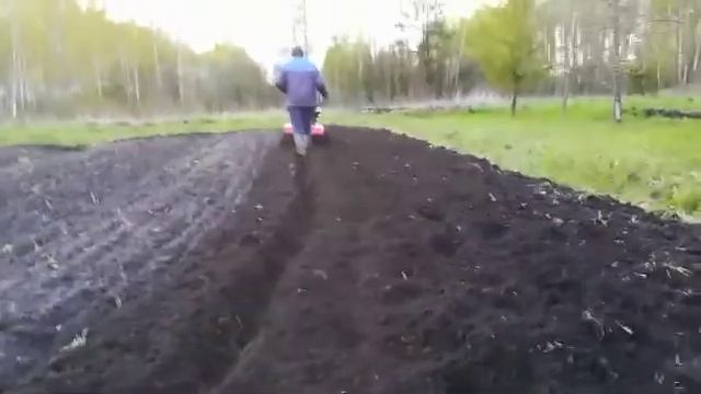 Не большие работы на даче мотоблоком смотреть онлайн