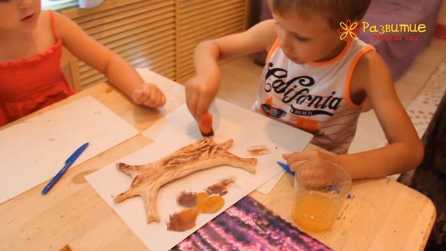 Неделя хлеба. Аппликация из соленого теста "Хлебное дерево". Частный детский сад "Развитие". смотреть онлайн