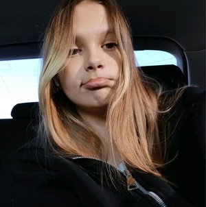 умываюсь и иду в ресторан