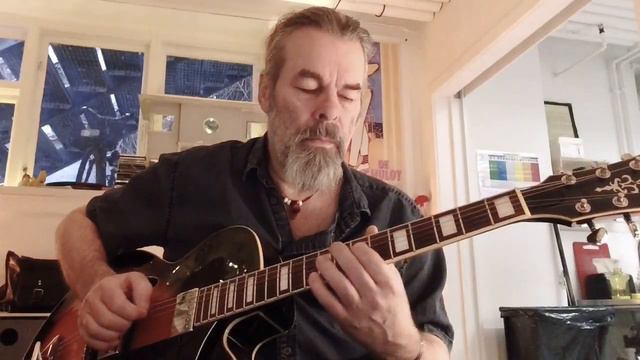 Beautyful morning ! Ibanez AF-95. 😎🙏 смотреть онлайн