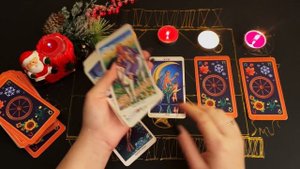 ЧТО О ТЕБЕ ДУМАЕТ НОВЫЙ ЗНАКОМЫЙ? РАСКЛАД ТАРО КОЛЕСО ГОДА