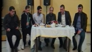 Maraqli Deyishme Meyxana,Uzunde tuk saxlamir,