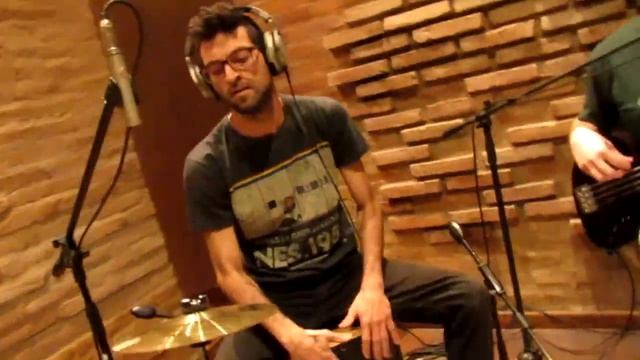 Pedro y Cómplices - Samba смотреть онлайн