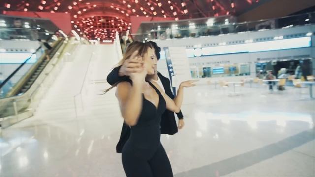 Beautiful Now (Bachata Dance Video) - Mike Zuniga + Jennifer Silvas смотреть онлайн