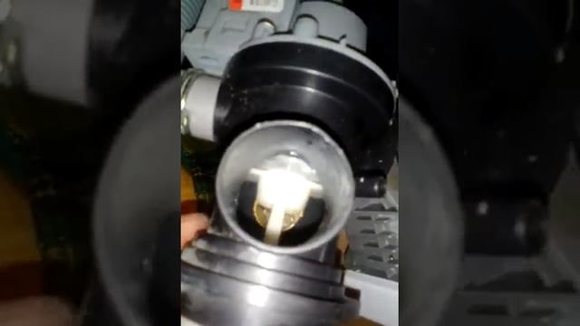 Не стирает машинка Indesit WIRTL1067 смотреть онлайн