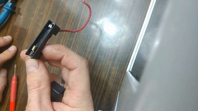 Почему не греет микроволновка!?