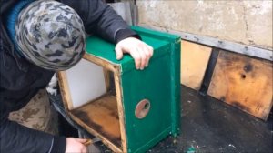 Каркасный/фанерный улей.Отзыв после 3лет.Разбираем корпус и врезаем сетку в дно.Есть ли плесень?