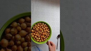 ЗАМАЧИВАЮ ЛУК (2 способами)черви не едят= в стрелку не идет)