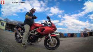 Suzuki SV400S
