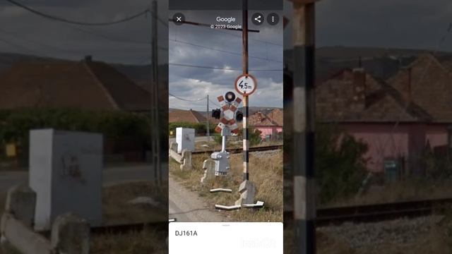 Подборка старых румынских железнодорожных переездов смотреть онлайн