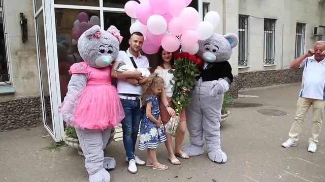 Выписка из роддома Аниматоры Одесса мишки тедди Планета веселья смотреть онлайн