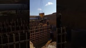 Подача бетона краном